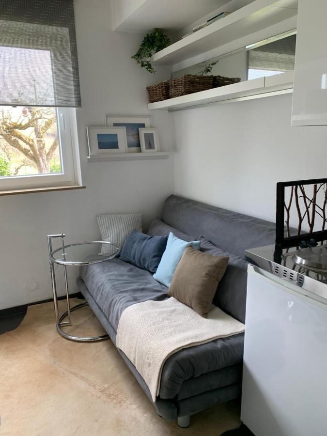Micro-Apartment In Seenaehe Fusslaeufig Zum See:)) Онинген Екстериор снимка